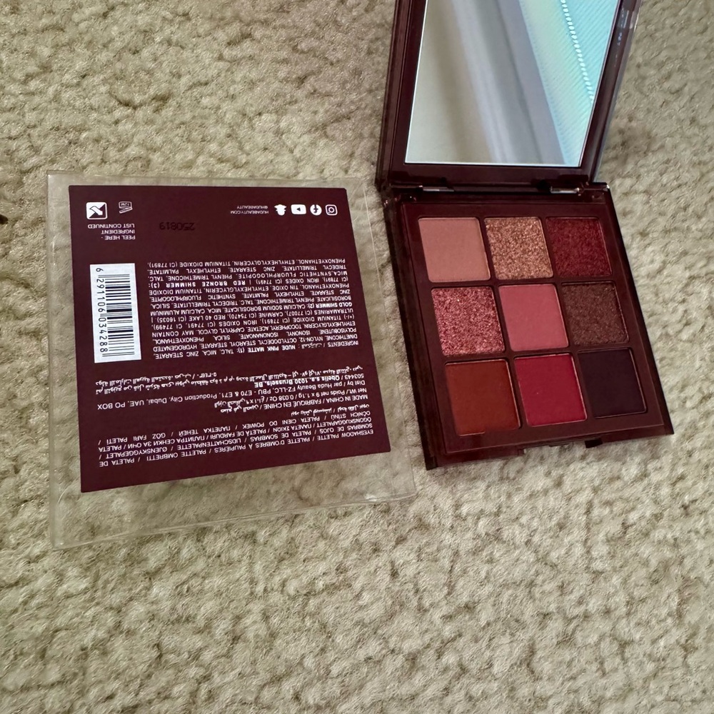 BRAND NEW HUDA BEAUTY NUDE Eyeshadow - Picture 2 of 5